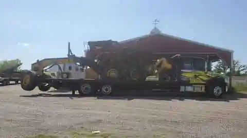 Light Equipment Hauling Central OK